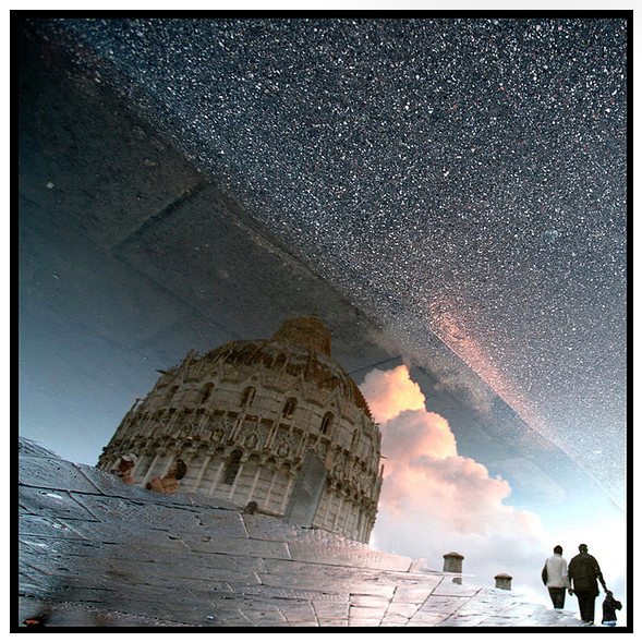 65199_369097346521513_1991156313_n