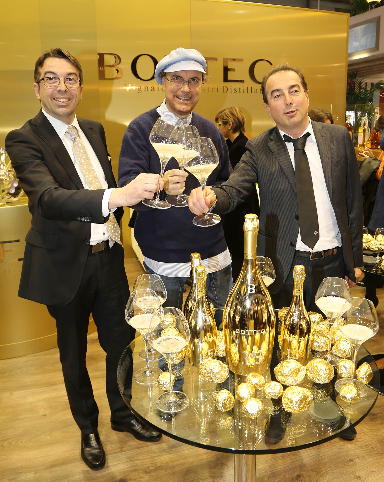 Gold Vinitaly 2015 Alpi Fashion Magazine Gold Vinitaly 2015