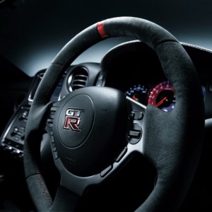 nissangtrnismo11800x540 Alpi Fashion Magazine