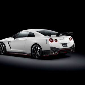 nissangtrnismo3800x540 Alpi Fashion Magazine