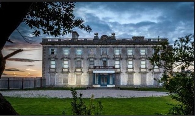 Loftus Hall la casa più infestata di Irlanda Vibrant Ireland Alpi Fashion Magazine