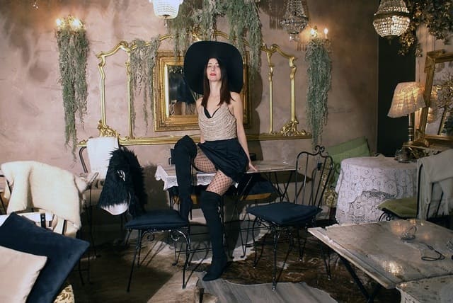Fabiana Gabellini Alpi Fashion Magazine