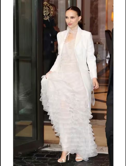 Natalie Portman485x640 Alpi Fashion Magazine
