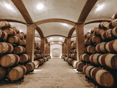 Botti in legno nella cantina Fèlsina a Castelnuovo Berardenga, cuore del Chianti Classico